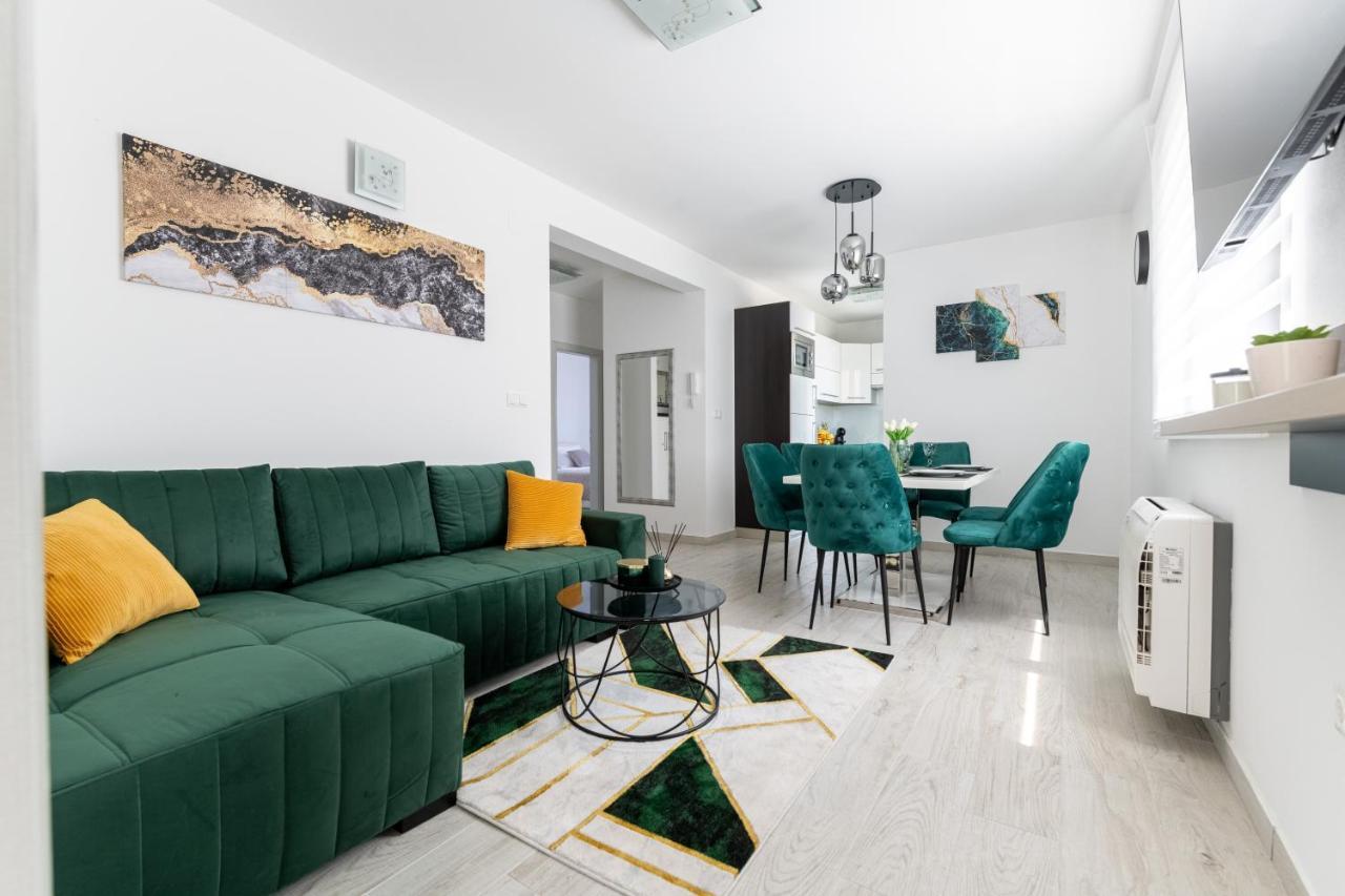 Silver Luxury Apartment Trogir Exteriér fotografie