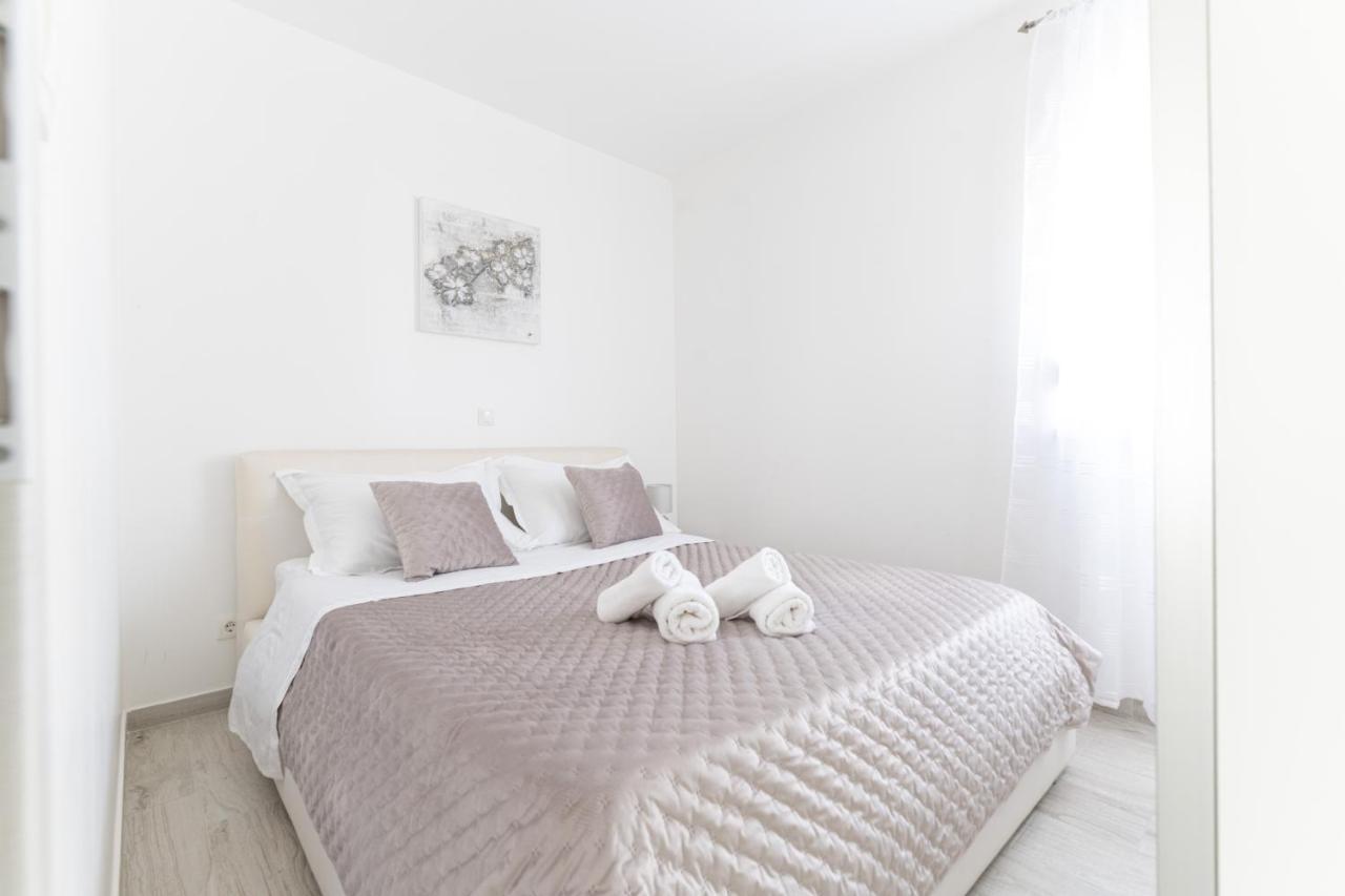 Silver Luxury Apartment Trogir Exteriér fotografie