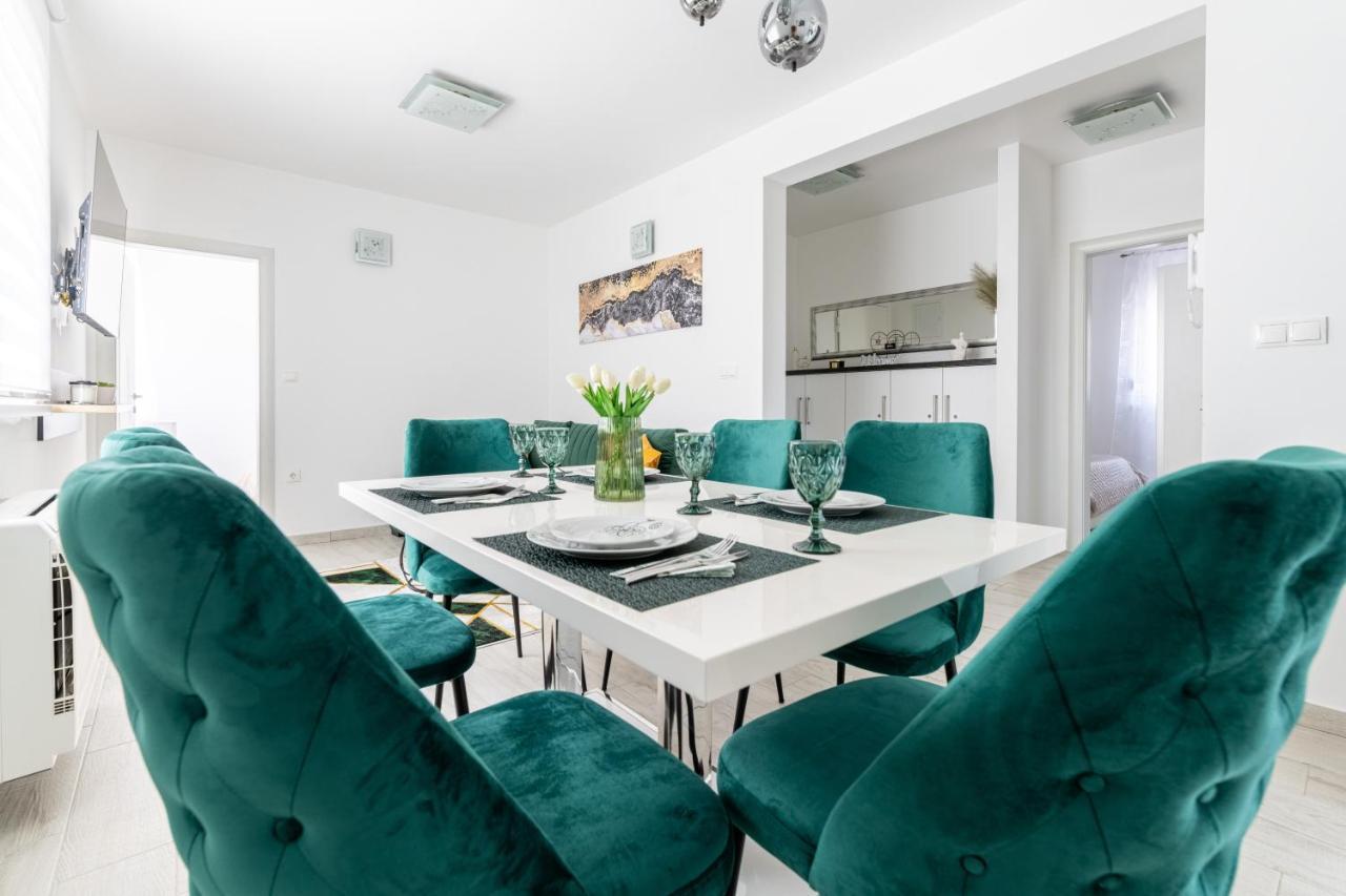Silver Luxury Apartment Trogir Exteriér fotografie